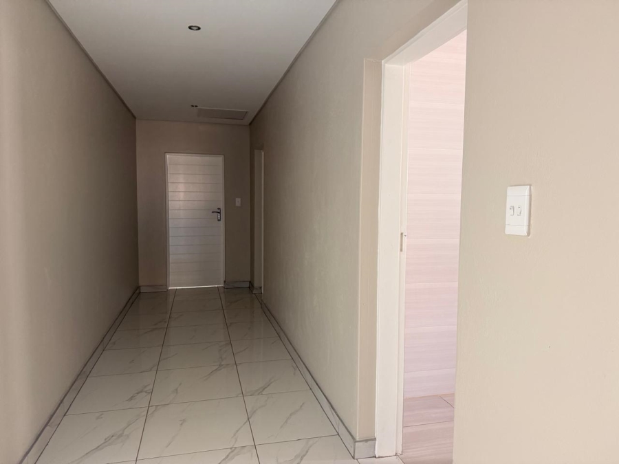 4 Bedroom Property for Sale in Buffelspoort Eco Estate North West